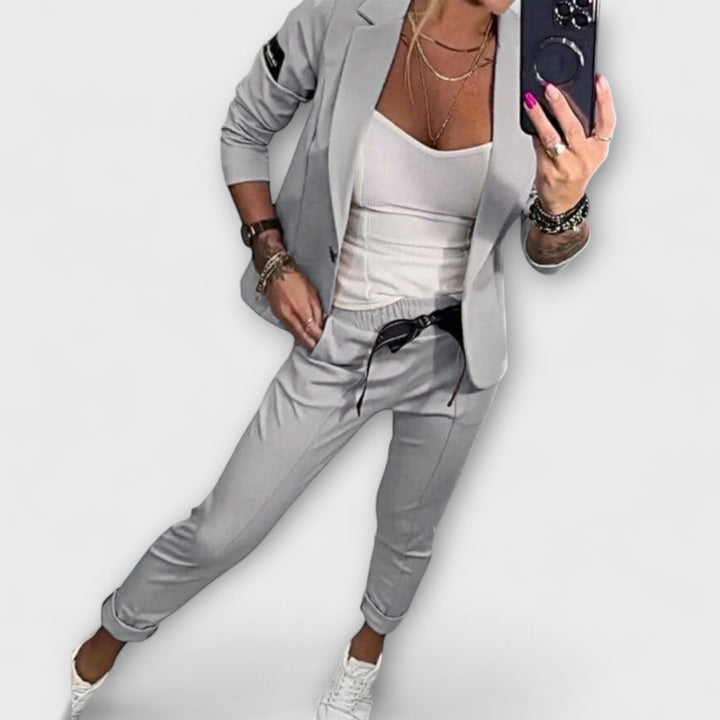 Helena three piece set with jacket, top and trousers – image 2