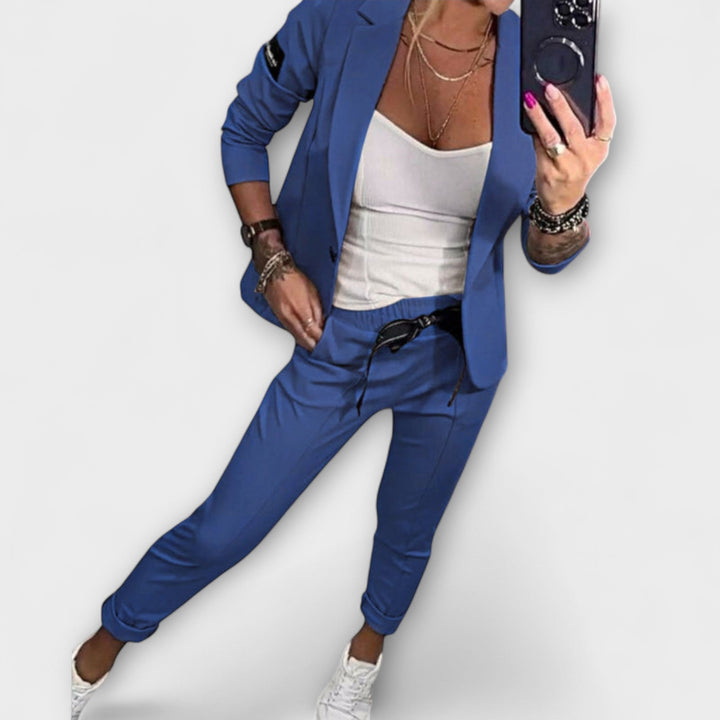 Helena three piece set with jacket, top and trousers – image 3