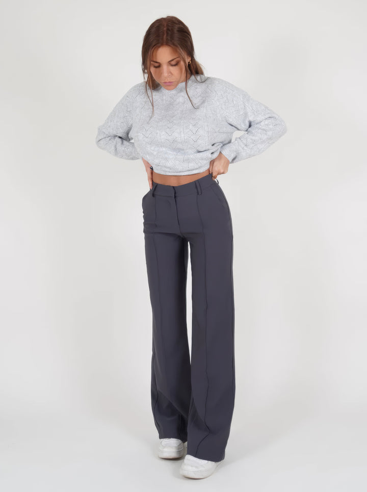 Eva relaxed wide leg trousers – image 17