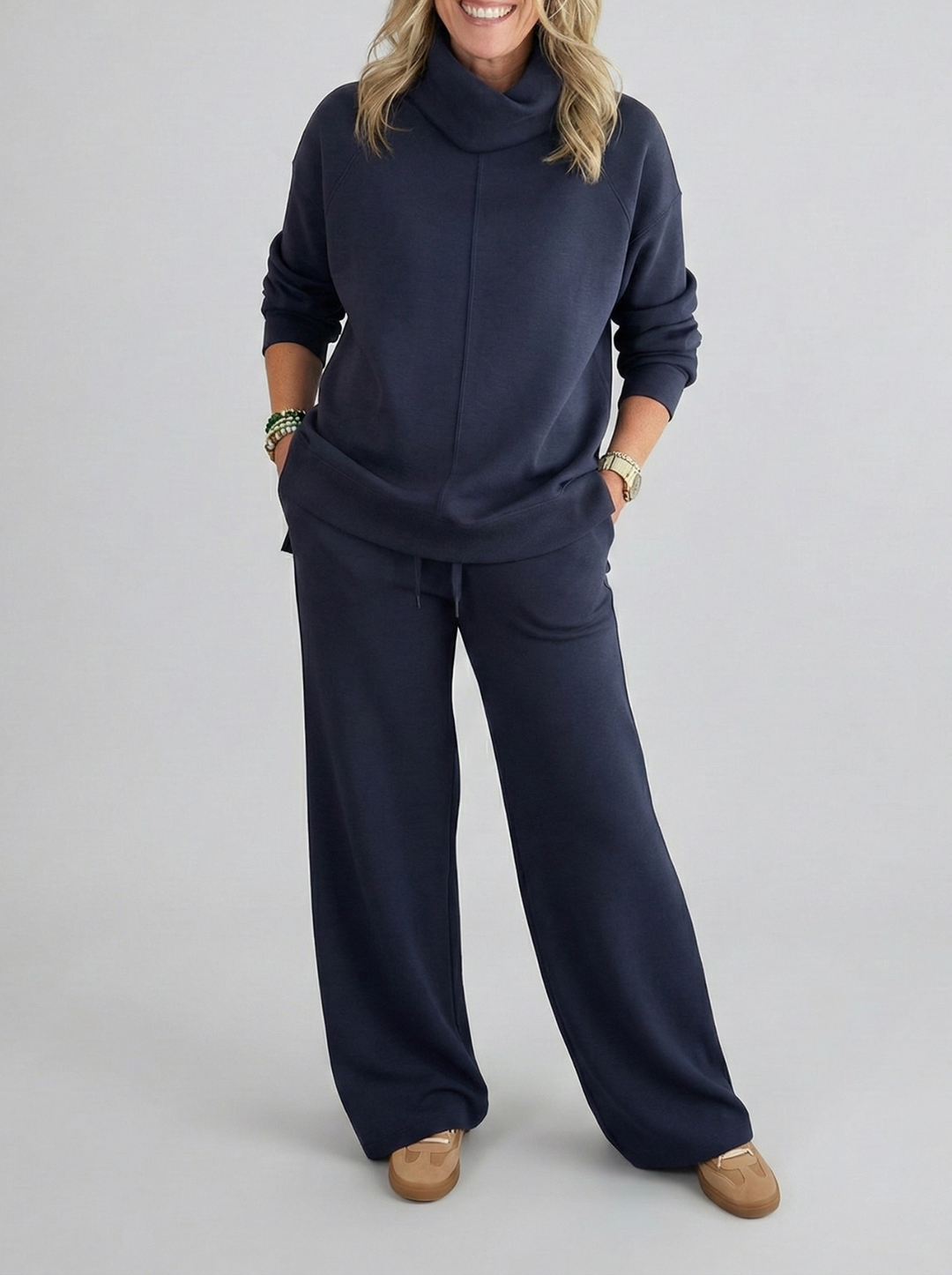 Morwenna cowl neck wide leg lounge set – image 5