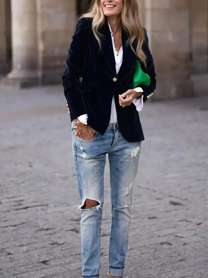 Gwennan velvet blazer jacket – image 3