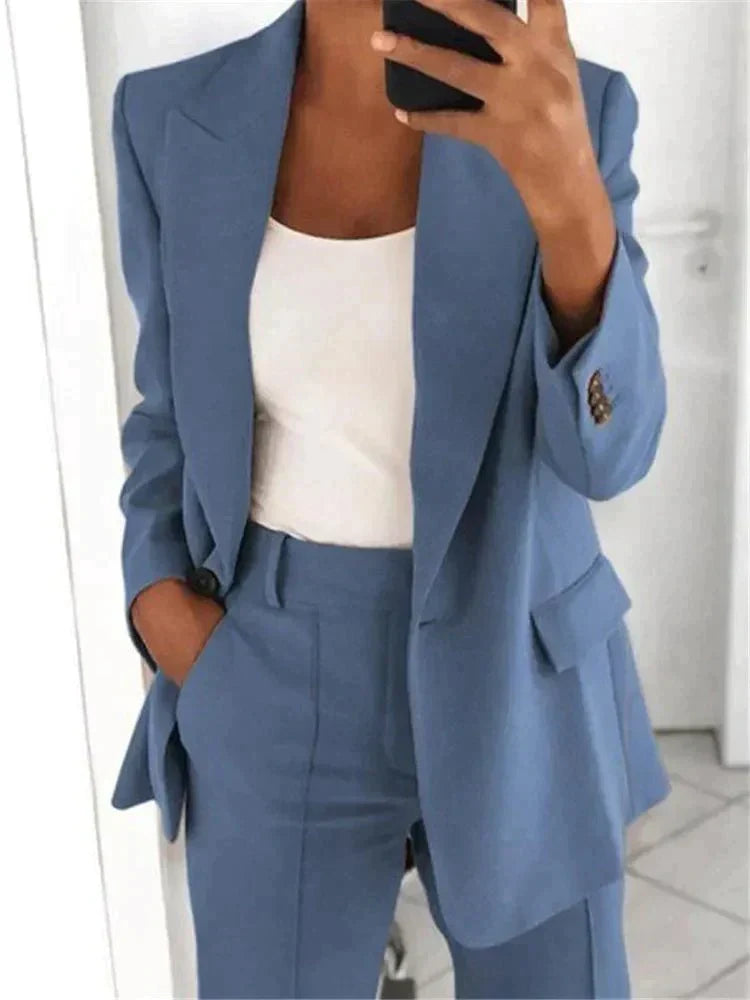 Dulcie stretch trouser suit with tailored blazer – image 10