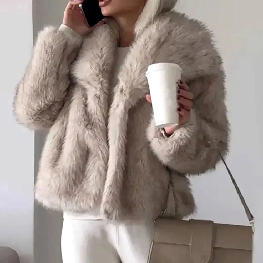 Synne cropped faux fur jacket with wide lapels – image 2