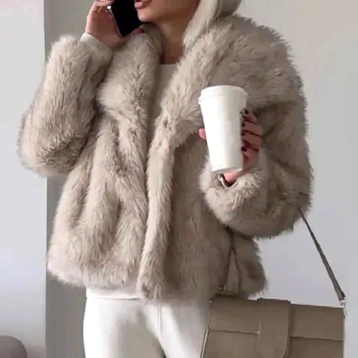 Synne cropped faux fur jacket with wide lapels – image 2