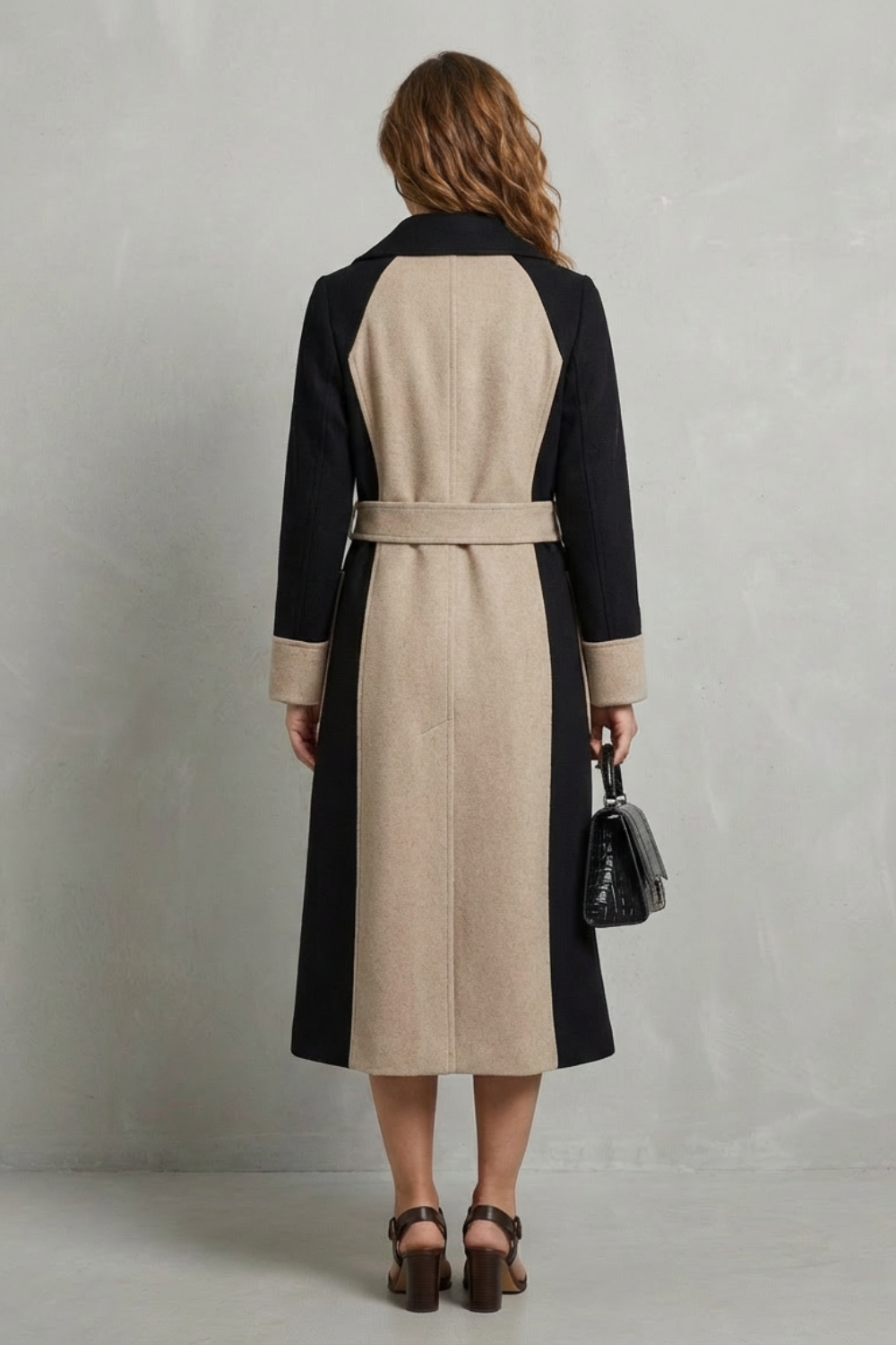 Keavy hepburn style contrast trim coat – image 4