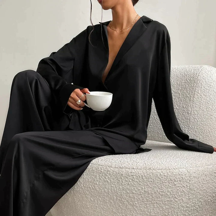 Aerona relaxed satin pyjama set