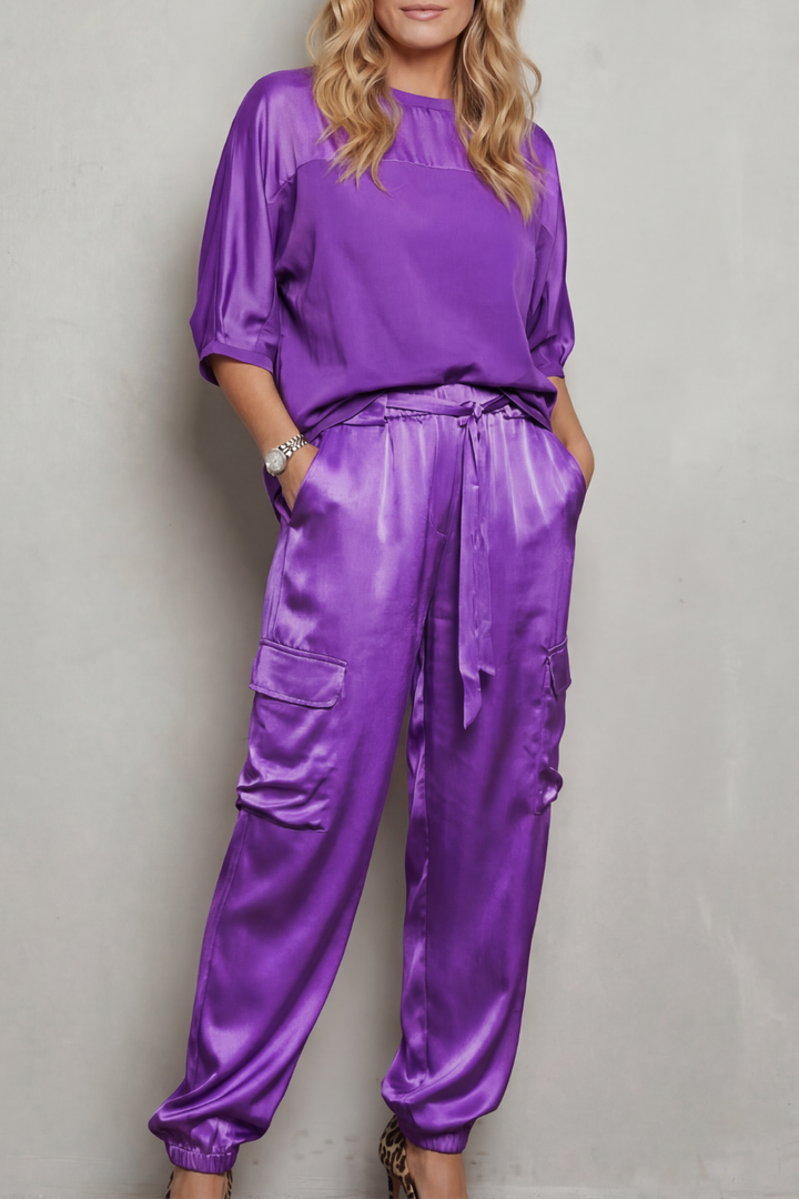 Darcy satin top and cargo trousers set – image 5