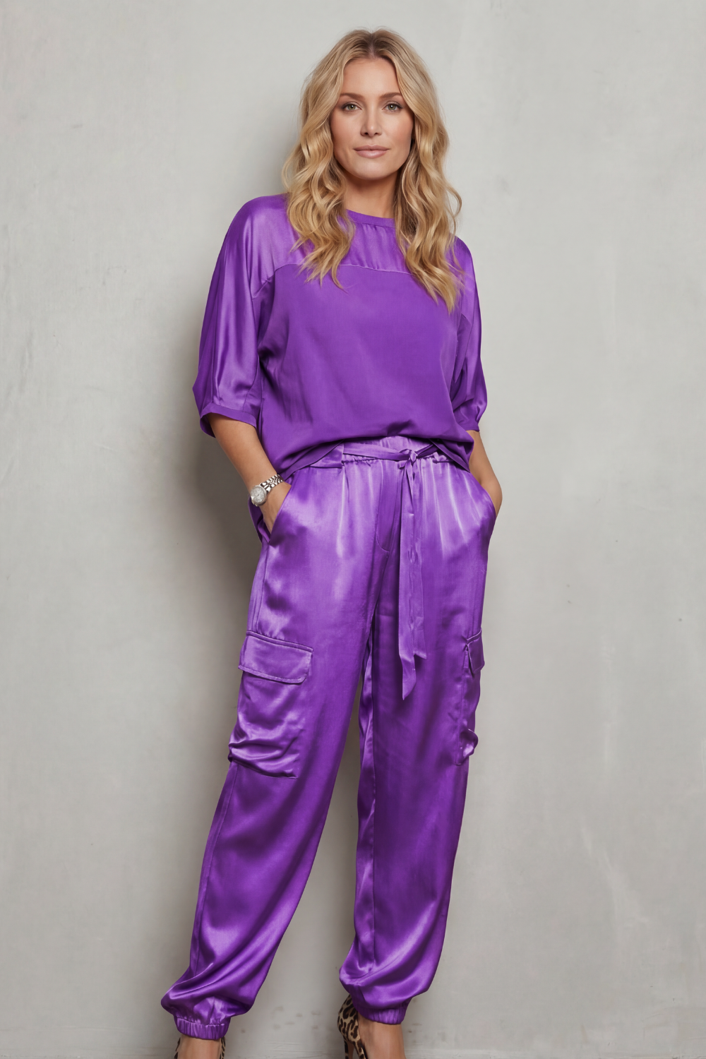 Darcy satin top and cargo trousers set – image 6