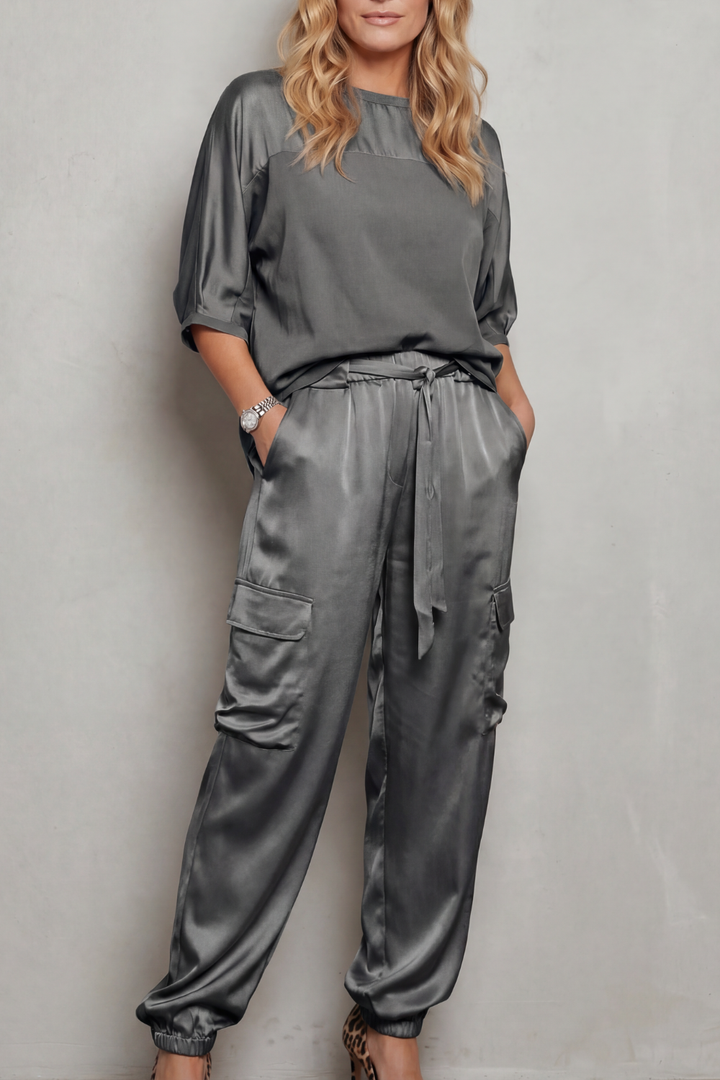 Darcy satin top and cargo trousers set – image 19
