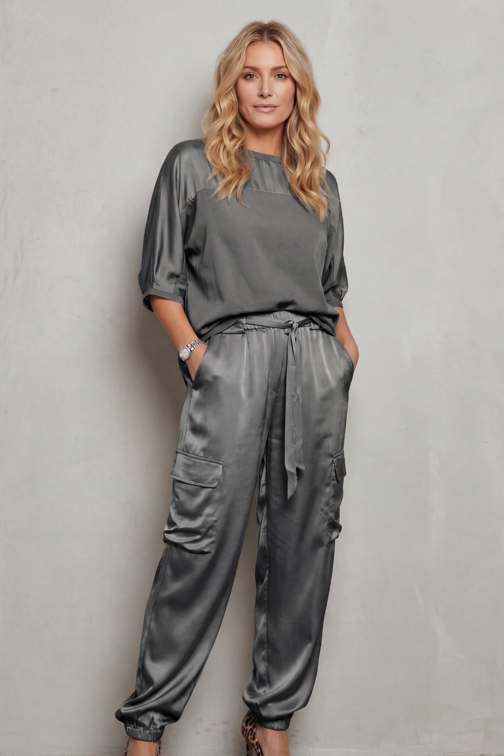 Darcy satin top and cargo trousers set – image 20