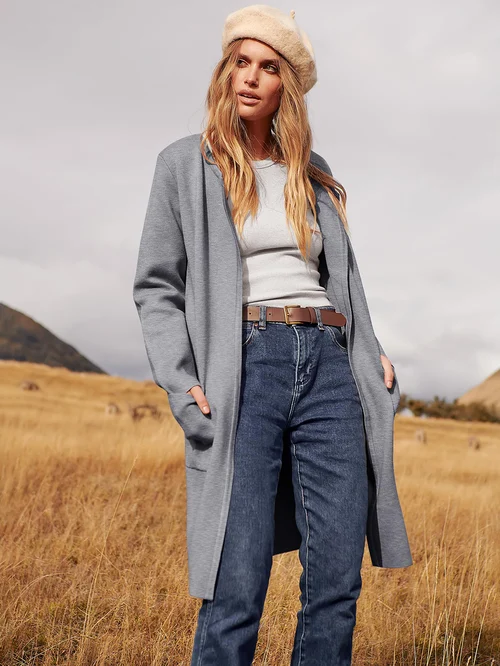 Heidi classic coat with wide lapels – image 4