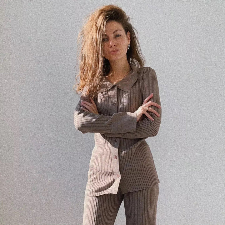 Marged three piece fine knit lounge set – image 2
