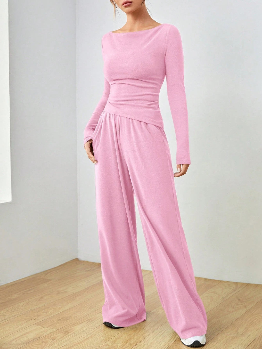 Minerva ruched top and palazzo trouser set – image 10