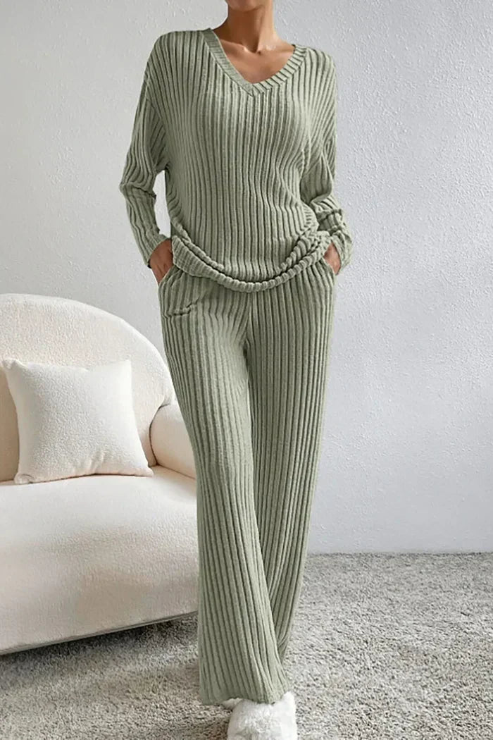 Morven ribbed knit lounge co-ord – image 5