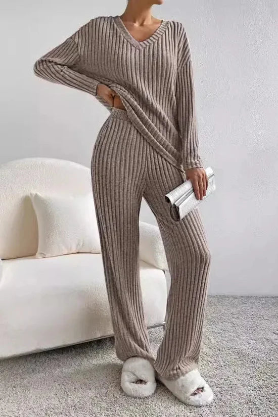 Morven ribbed knit lounge co-ord – image 7