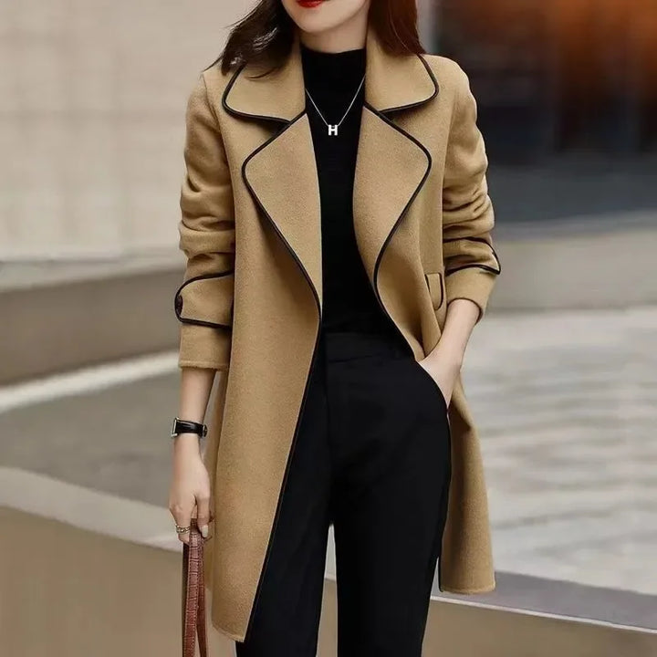 Lark contrast piped coat