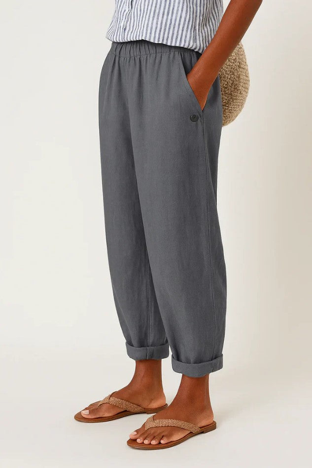 Annie relaxed pleated trousers – image 5