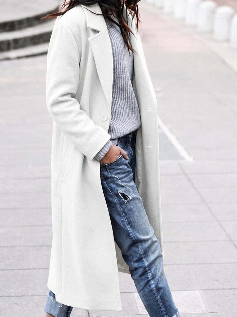 Rosalind wool coat with wide collar and single button – image 4