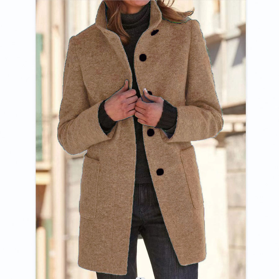Beatrix wool coat with stand collar and patch pockets – image 7