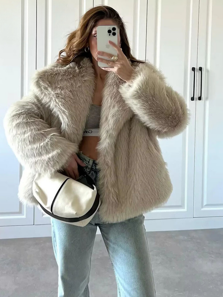 Bettina notch lapel oversized coat – image 3