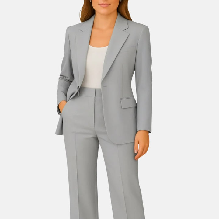 Grace crepe trouser suit with single button blazer – image 4