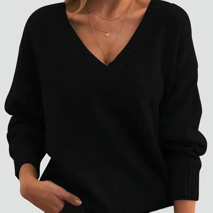 Celia cashmere blend V neck jumper in grey