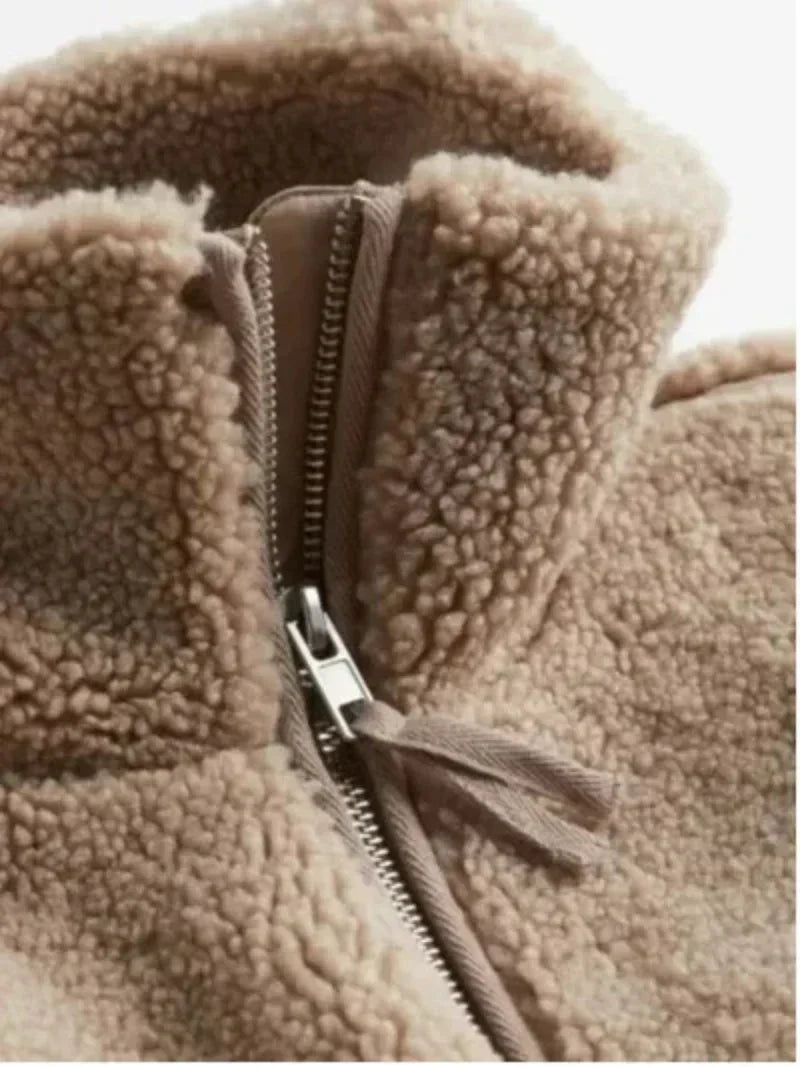 Marguerite high neck oversized coat – image 4