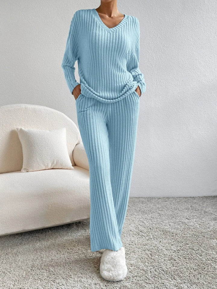 Laurine ribbed v neck two piece lounge set