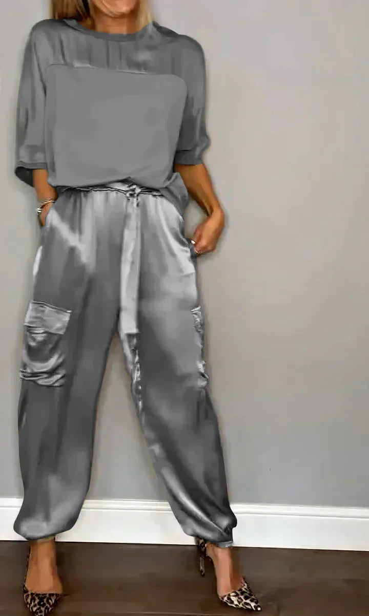 Arianwen two piece satin pyjama set – image 5