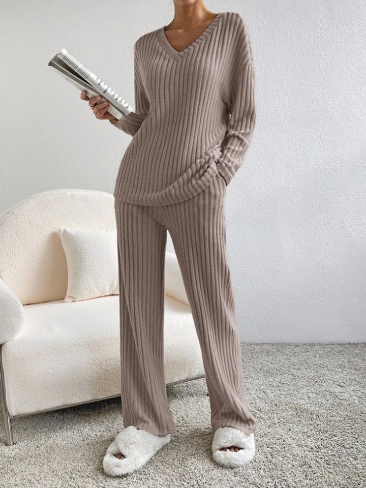 Laurine ribbed v neck two piece lounge set – image 5