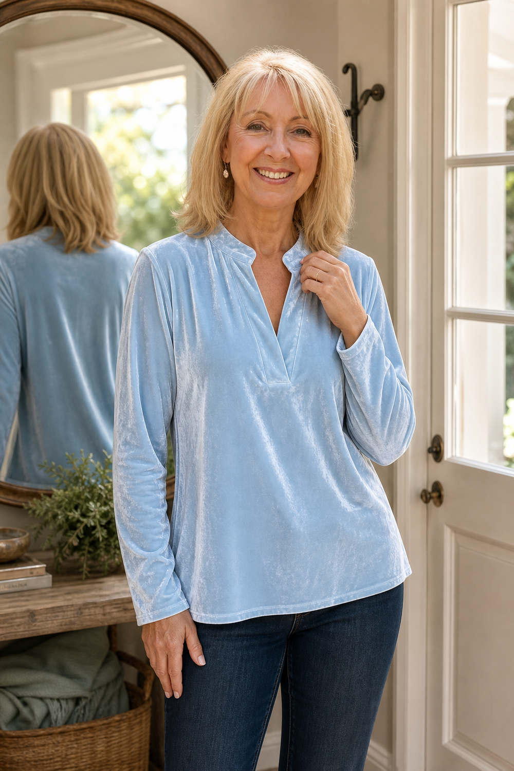 Unni velvet look V neck blouse – image 2