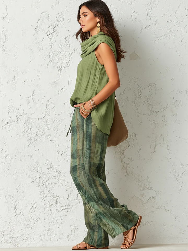 Clio printed fluid blouse and wide leg trouser set – image 3
