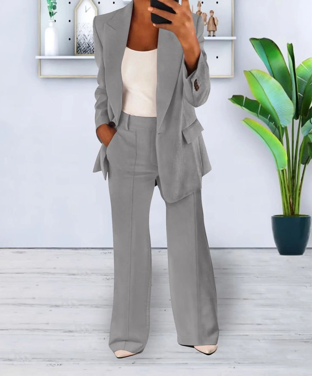 Dulcie stretch trouser suit with tailored blazer – image 6