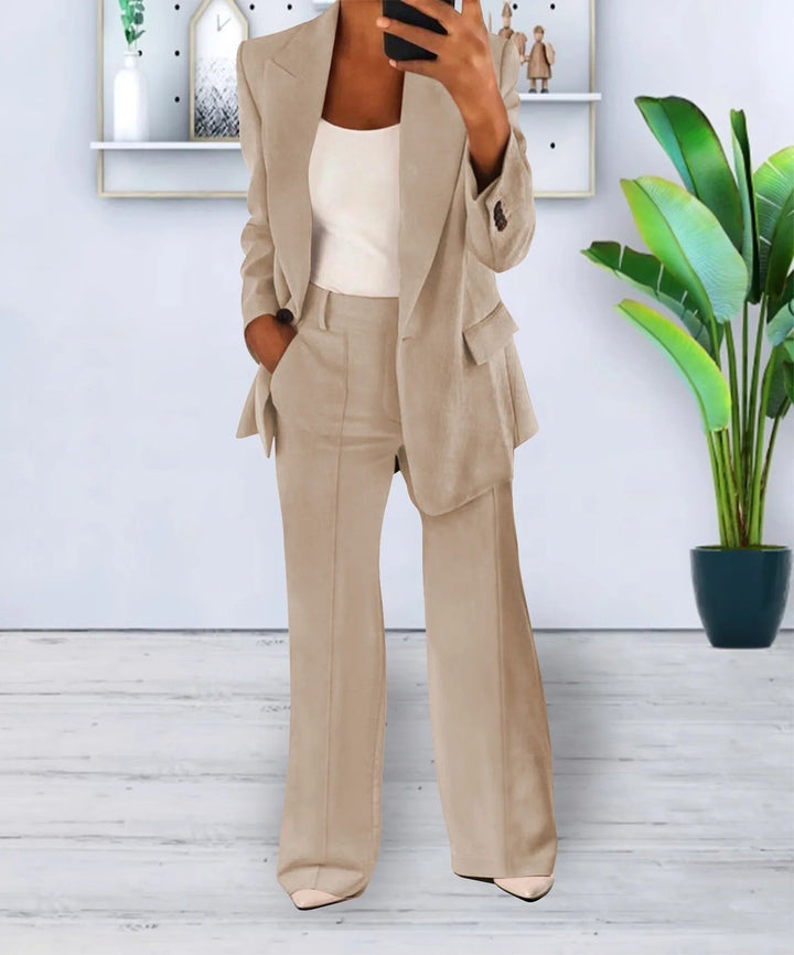 Dulcie stretch trouser suit with tailored blazer – image 3