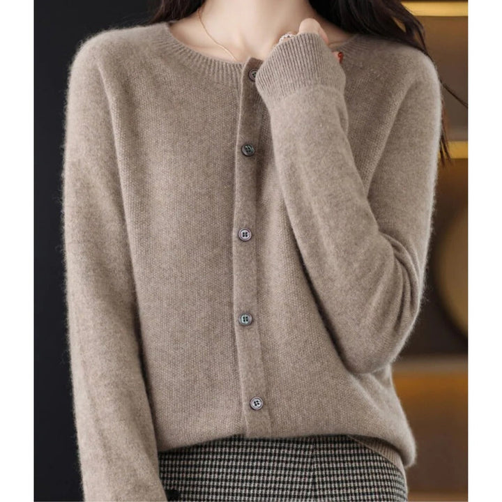 Roos round neck knit cardigan – image 10